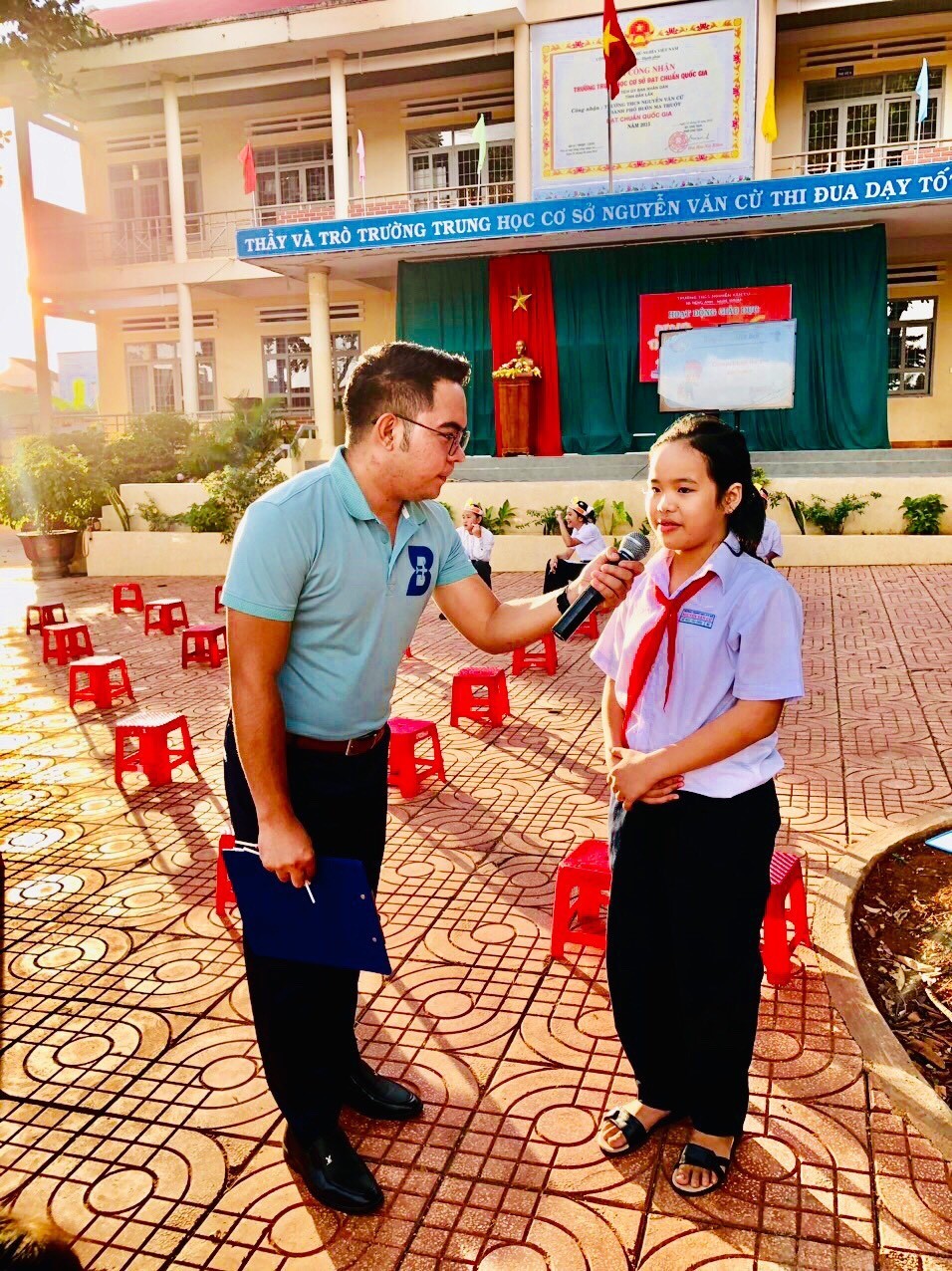 HOẠT ĐỘNG GIÁO DỤC CHỦ ĐỀ “RING THE GOLDEN BELL”